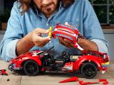 Конструктор Lego Technic Ferrari 488 GTE AF Corse 51 (42125) - изображение 7