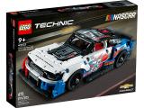 Конструктор Lego Technic NASCAR Next Gen Chevrolet Camaro ZL1 (42153) - изображение 1