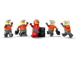 Конструктор Lego City Пит-стоп и пит-экипаж F1 с болидом Ferrari (60443) - изображение 6